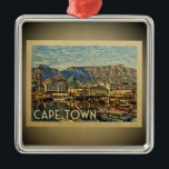 Ornamento de Viagens vintage na África do Sul da C<br><div class="desc">Um ornamento legal,  estilo Vintage,  da Cidade do Cabo,  com uma bela cena portuária com barcos e montanha.</div>