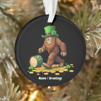 Ornamento Divertido Bigfoot Sasquatch Trevo Dia de São Patrí
