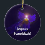 Ornamento do anjo de Hanukkah<br><div class="desc">Um anjo azul minúsculo,  um design original baseado nos padrões da flor azul a mais profunda da viola.</div>