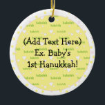 Ornamento do Círculo Hanukkah<br><div class="desc">Ornamento do Círculo de Chanucá. Personalize usando seu estilo de fonte,  cor,  tamanho e texto favoritos.</div>