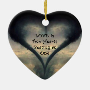 Ornamento do coração do furacão