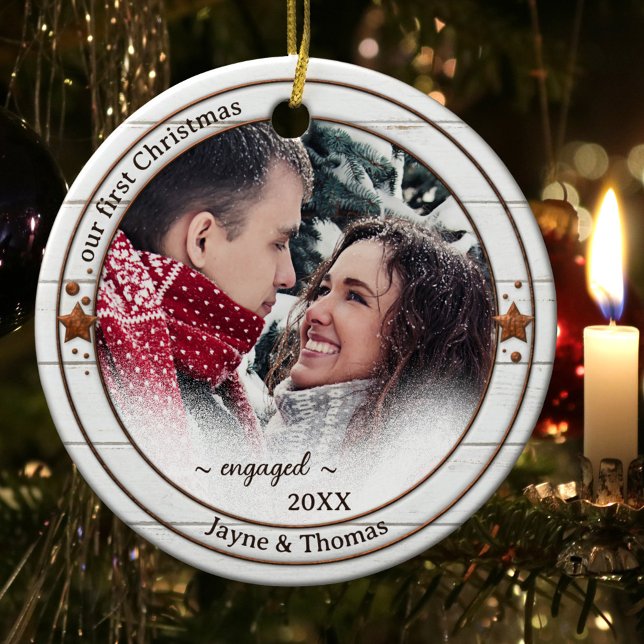 Ornamento do Noivado de Madeira Branca (First Christmas together couple Christmas ornament with rustic white wood and stars)