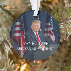 Ornamento Donald J. Trump 45º Presidente Keepsaame