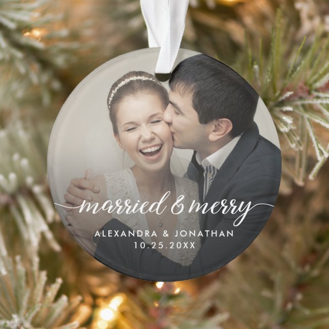 Ornamento Double sided Married & Merry Newlywed Custom Photo (Árvore)