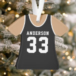 Ornamento Equipe Uniforme de Esportes de Basquete Jersey<br><div class="desc">Ornamento Uniforme da Equipe Esportiva de Basquete Jersey. Este ornamento de camisa de basquete é perfeito para qualquer um que pratica esportes escolares ou ama assistir esportes. Personalize este design personalizado com o seu próprio nome de equipe e número de camisa.</div>