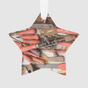 Ornamento Ferramenta Antiguamente Rustic Red Man