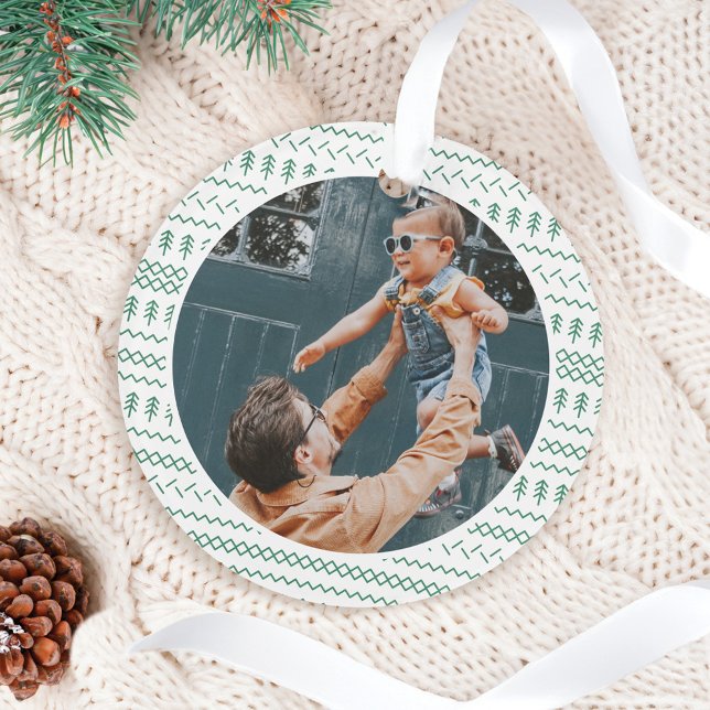 Ornamento Festivo Verde Festivo Cortado com Padrões (Fun Festive Green Knitted Stitched Pattern Ornament)