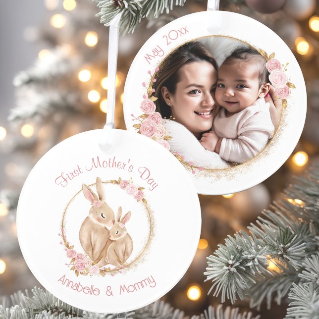 Ornamento Foto Da Primeira Dia de as mães Da Menina De Bunni (First Mother's Day Cute Bunnies Baby Girl Photo Ornament)