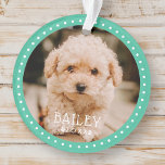 Ornamento Foto de Pet Dog Puppy Paw, pontos modernos e lúdic<br><div class="desc">O Design é composto por pontos modernos e brincalhões que enquadram a foto personalizada. Adicione uma foto do seu cachorro ou filhote de estimação e adicione nome e ano.</div>
