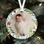 Ornamento Foto do Bebê de Feriado Verde de Natal<br><div class="desc">Este elegante ornamento de manutenção de fotos de dois lados apresenta uma foto recém-nascida da sua menina enquadrada por uma coroa verde floral de férias de aquarela. O verso do ornamento inclui a redação do "Primeiro Natal" com texto personalizado que pode ser personalizado com o nome do cheio do bebê...</div>