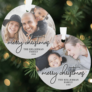 Ornamento Foto Moderna da Família com Feliz Natal em Script