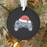 Ornamento Gamer Santa Hat do Controlador de Vídeo<br><div class="desc">Gamer Santa Hat do Controlador de Vídeo</div>