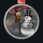 Ornamento Gótico Snowman Round<br><div class="desc">Muitas pessoas que comprares e coletam ornamentos exclusivos encontram um significado especial em seus ornamentos de manutenção. A coleta de ornamentos é uma forma excelente de se lembrar de entes queridos durante o período de férias de inverno, ou para qualquer evento especial. Os ornamentos são decorações usadas para enfeitar árvores...</div>