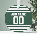 Ornamento Green White Football Jersey - Número Personalizado<br><div class="desc">Adicione seu nome e número favoritos — Este design desportivo é perfeito para qualquer fã profissional, universitária ou segundo grau. Você pode até reclamar isso para a sua equipe de futebol de fantasia. Clique no botão PERSONALIZAR para fazer ainda mais alterações.</div>