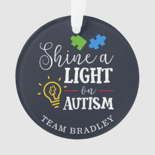 Ornamento Iluminar Uma Luz Sobre O Autismo Que Corresponde À