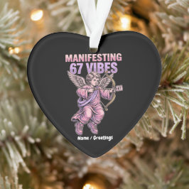 Ornamento Manifestando as Vibes 67 Streetwear Cupido Vintage