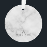 Ornamento Mármore Branco com Monograma e Nome Personalizados<br><div class="desc">Adicione um toque de estilo exclusivo à sua árvore de Natal com este padrão branco esbelto de esmalte branco clássico,  em acrílico,  com um monograma e um nome no estilo de fonte sans serif moderno da cinza,  em fundo de mármore branco.</div>