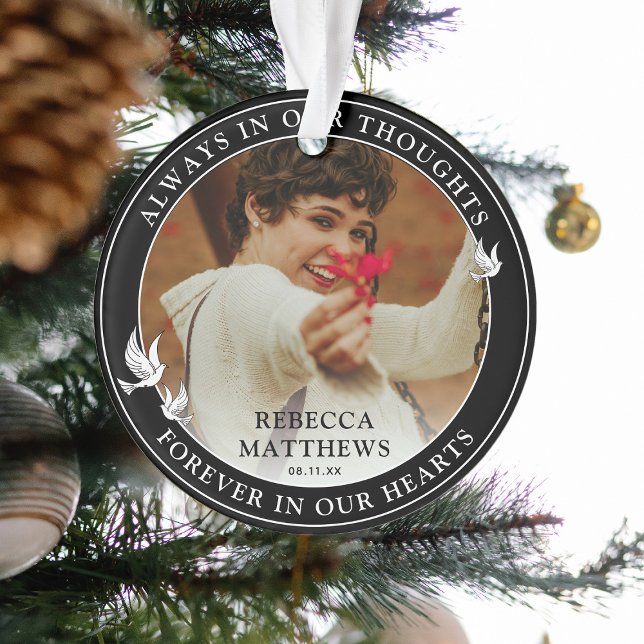 Ornamento Memorial Fotográfico dos Doves Brancos na moda (Criador carregado)