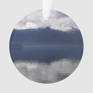 Ornamento Misty Alaskan Sea in Shades of Blue