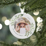 Ornamento Naturalmente Joyful | Foto Personalizada Botânica<br><div class="desc">Este feriado comemora um ano especial com este elegante Enfeites de natal personalizado. Graciosos manchas de cor d'água pintada verde-clara,  com uma confunsão,  enquadram sua foto,  com seu nome e o ano curvando ao redor. Adicione uma segunda foto ao verso.</div>