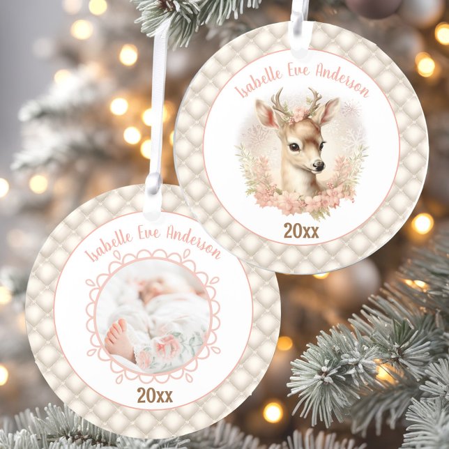 Ornamento Nome da Foto Texto Menina Primeiro Acrílico de Nat (Deer Baby Girl First Christmas Ornament Acrylic)