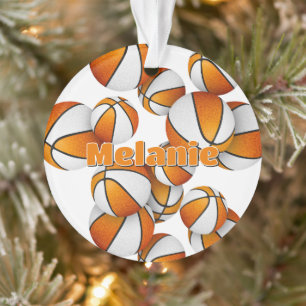 Ornamento nome de atleta em bolas de basquete brancas laranj