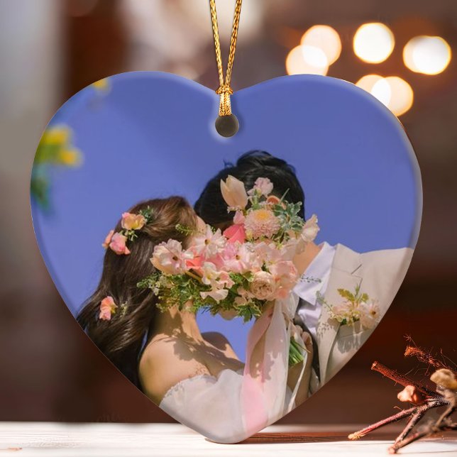 Ornamento Nossa Primeira Foto do Casal Dourado Elegante de N (Criador carregado)