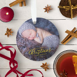 Ornamento Nosso Primeiro Natal Como Avós Dourados<br><div class="desc">Nosso Primeiro Natal Como Avós,  Enfeite De Folha De Ouro</div>
