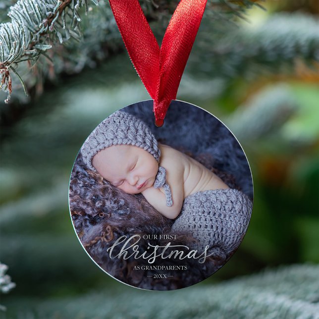 Ornamento Nosso Primeiro Natal Como Avós Folha de Prata (Criador carregado)