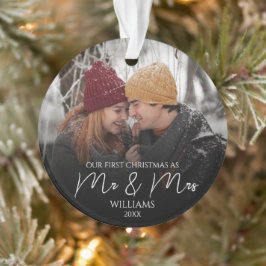 Ornamento Nosso Primeiro Natal Como Sr. & Sra. Foto Elegante