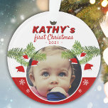 Ornamento O Primeiro Natal do Papai Noel Foto Ornam<br><div class="desc">O Primeiro Ornamento Fotográfico do Pinheiro do Papai Noel de Natal. Galhos de pinheiro com chapéu de Papai Noel e flocos de neve. Personalize o ornamento com a foto,  o nome e o ano de nascimento do seu bebê. Um doce guardião para o Natal de 1rua do bebê.</div>
