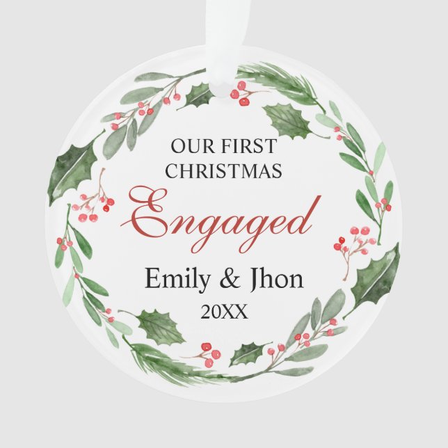 Ornamento Our First Christmas Engaged wreath ornament (Frente)