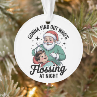 Ornamento Papai Noel Dentista Passando Fio Dental à Noite Na