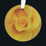 Ornamento Pétalas de Rosa Amarelas Românticas<br><div class="desc">pétalas rosas amarelas românticas.</div>