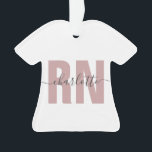 Ornamento Presentes de Graduação de Enfermeiros Registrados<br><div class="desc">Presentes de Graduação de Enfermeiros Registrados Personalizados - Este design de enfermeira personalizado faz um presente de excelente para cada enfermeira Registrada RN!</div>