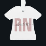 Ornamento Presentes de Graduação de Enfermeiros Registrados<br><div class="desc">Presentes de Graduação de Enfermeiros Registrados Personalizados - Este design de enfermeira personalizado faz um presente de excelente para cada enfermeira Registrada RN!</div>