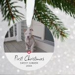 Ornamento Primeira Foto de Natal dos Puppies<br><div class="desc">Puppies Primeiro ornamento de Natal. O design mostra a sua foto favorita,  a impressão decorativa da pata de sotaque com o coração partido em letras vermelhas e brancas.</div>