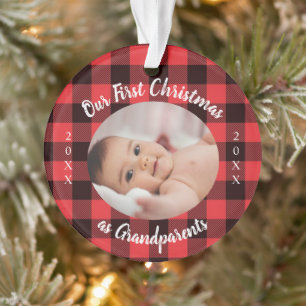 Ornamento Primeiro Natal como Avós Foto Xadrez Vermelha