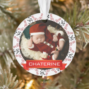Ornamento Primeiro Natal do Bebê com Galhos Vermelhos e Pret