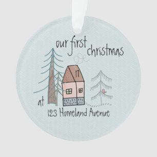Ornamento Primeiro Natal em New Home Cute Doodle House