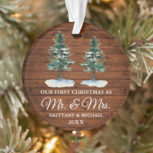 Ornamento Primeiro Natal Sr. Rustic Wood Two Pines