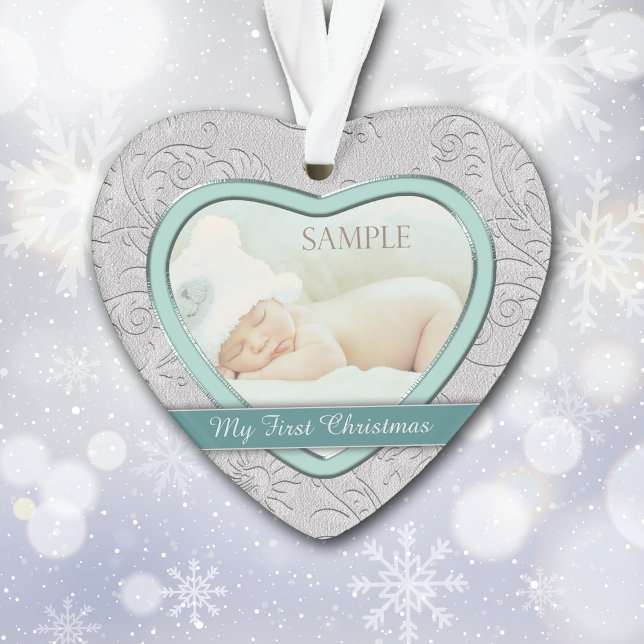 Ornamento Silver Heart Teal Baby Primeiro Natal (Criador carregado)