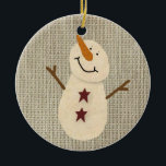 Ornamento Snowman Prim Country<br><div class="desc">Este Ornamento Snowman do Prim Country apresenta um boneco de neve primitivo desenhado por ratos e desenhado por arte digital.</div>