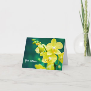 Orquídea Amarela em cartão de saudação verde