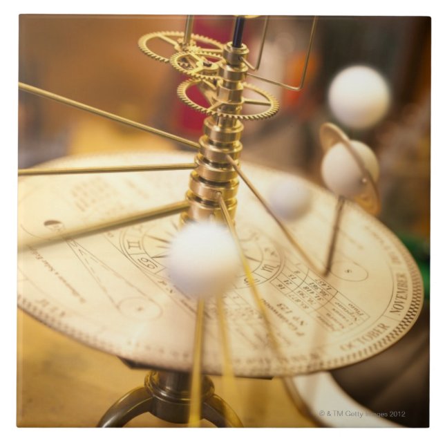 Orrery de bronze handcrafted tradicional com (Frente)