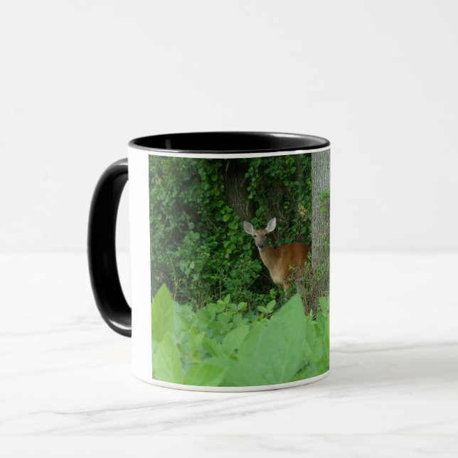 Os cervos de Whitetail dois tonificaram a caneca (Frente Esquerda)