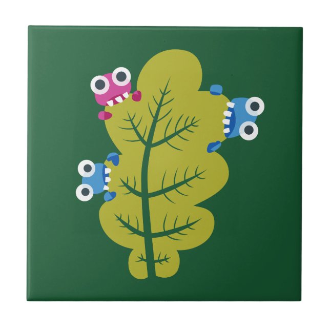 Os insetos bonitos comem a folha verde (Frente)