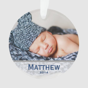 Os primeiros enfeites de natal do bebê