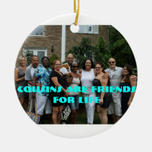 Os primos são amigos para o ornamento da vida