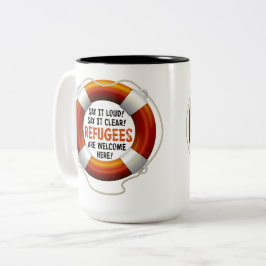 Os refugiados dão boas-vindas à grande caneca